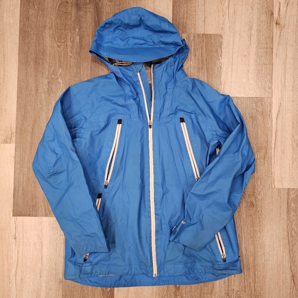 Sky Blue Raincoat with Hood and Zipper Closure - Picture 1 of 12